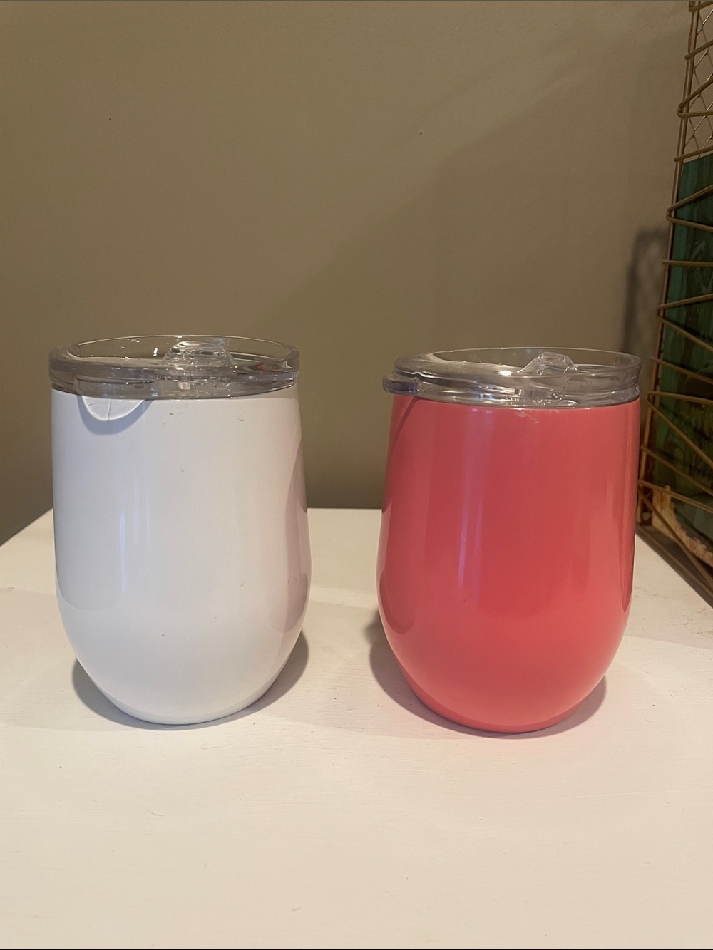 Insulated Stemless Tumbler - White and Coral set with lids